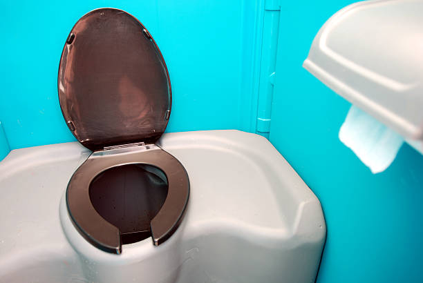 Best Portable restroom trailer rental  in Chesterbrook, PA